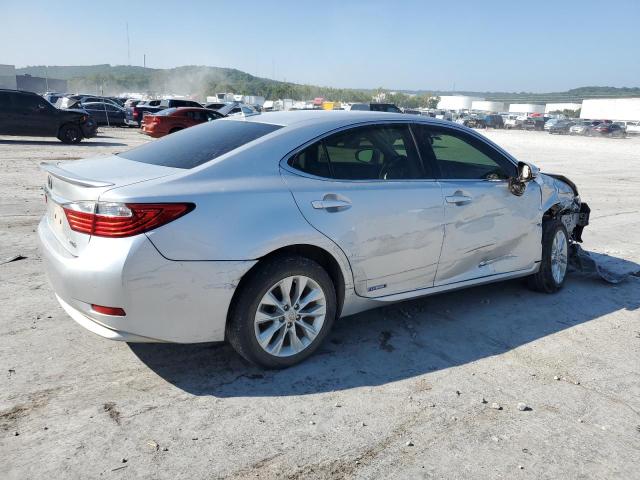 JTHBW1GG2E2057147 - 2014 LEXUS ES 300H SILVER photo 3