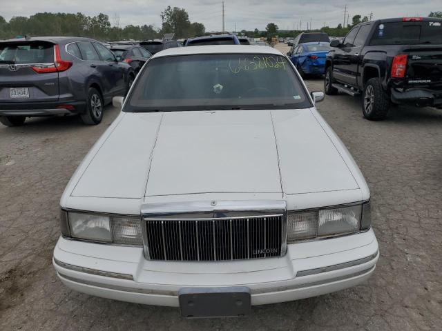 1LNLM81W1NY691787 - 1992 LINCOLN TOWN CAR EXECUTIVE WHITE photo 5