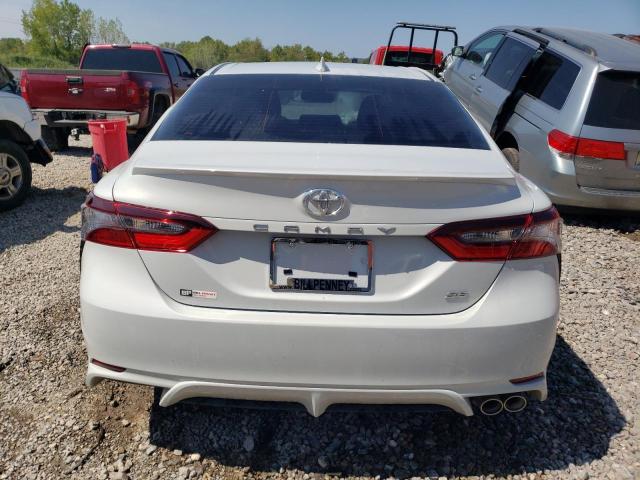 4T1T11AK0PU173189 - 2023 TOYOTA CAMRY SE NIGHT SHADE WHITE photo 6