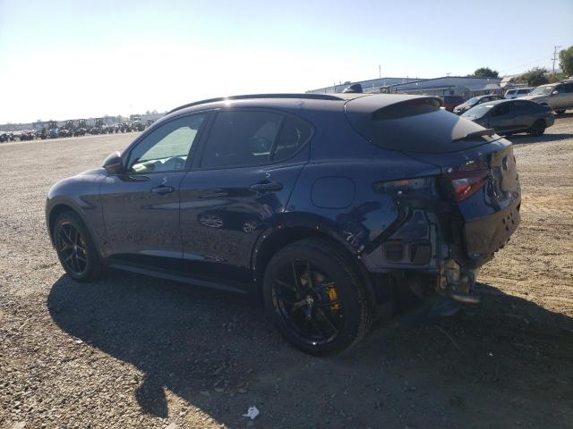 ZASPAKBN8K7C51379 - 2019 ALFA ROMEO STELVIO TI BLUE photo 2