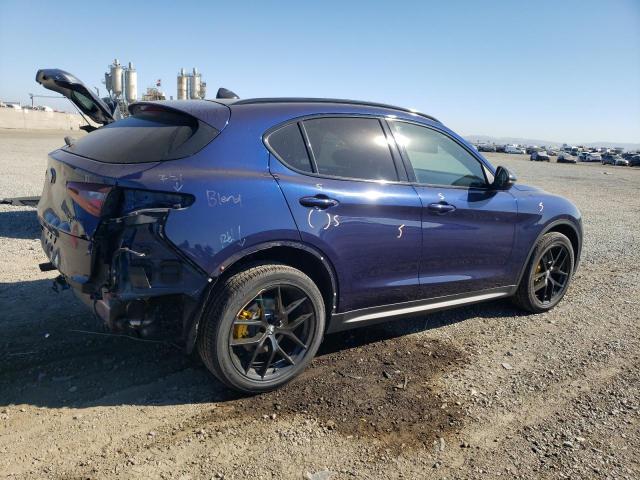 ZASPAKBN8K7C51379 - 2019 ALFA ROMEO STELVIO TI BLUE photo 3