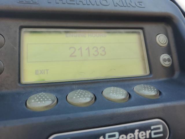 1UYVS2538FM121005 - 2015 UTILITY VS2RA WHITE photo 8