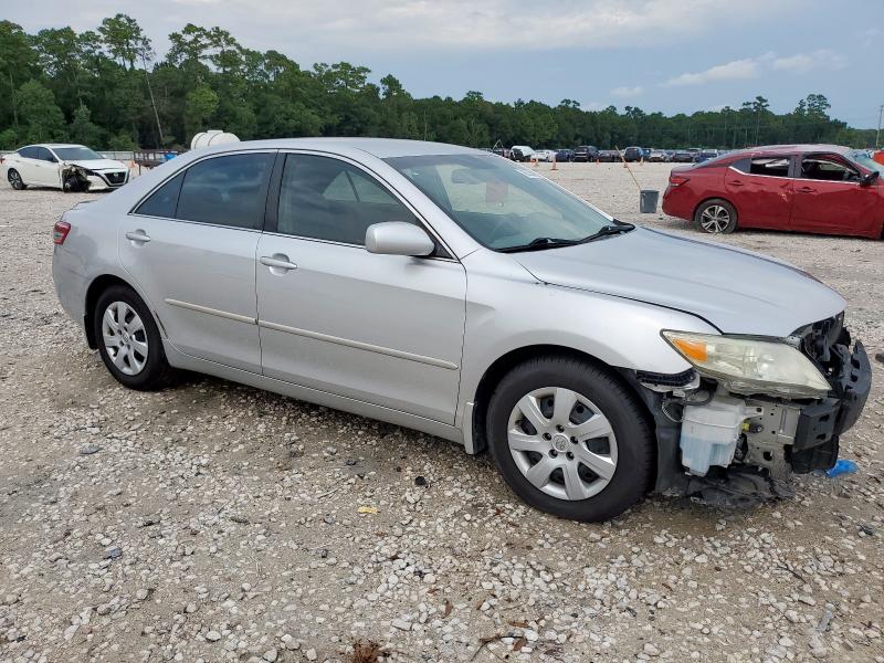 4T1BF3EK1AU072401 - 2010 TOYOTA CAMRY BASE SILVER photo 4