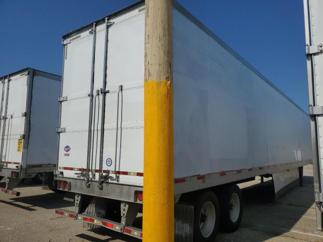 1UYVS2531FM121010 - 2015 UTILITY VS2RA 白色 照片 4