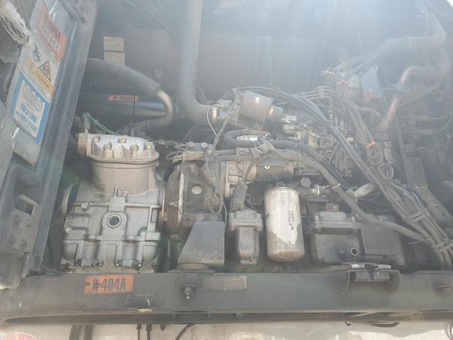 1UYVS2531FM121010 - 2015 UTILITY VS2RA 白色 照片 7