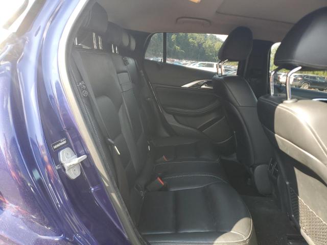 SJKCH5CP5HA026057 - 2017 INFINITI QX30 BASE BLUE photo 10