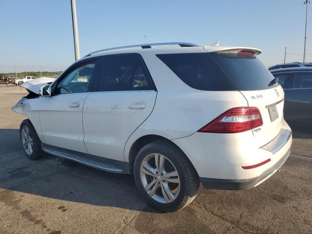 4JGDA5HB7FA473118 - 2015 MERCEDES-BENZ ML 350 4MATIC WHITE photo 2