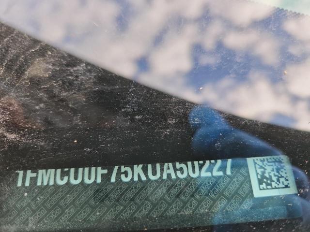 1FMCU0F75KUA50227 - 2019 FORD ESCAPE S Сірий фото 13