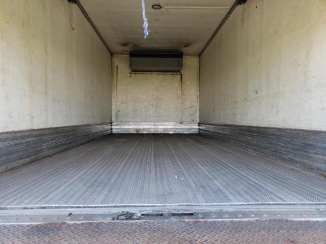JALE5W164H7900883 - 2017 ISUZU NQR Rouge photo 11