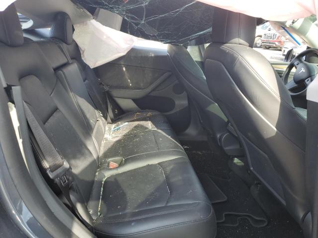 7SAYGDEF8NF546690 - 2022 TESLA MODEL Y GRAY photo 11