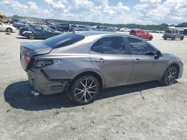 4T1G11AKXRU211435 - 2024 TOYOTA CAMRY SE NIGHT SHADE GRAY photo 3