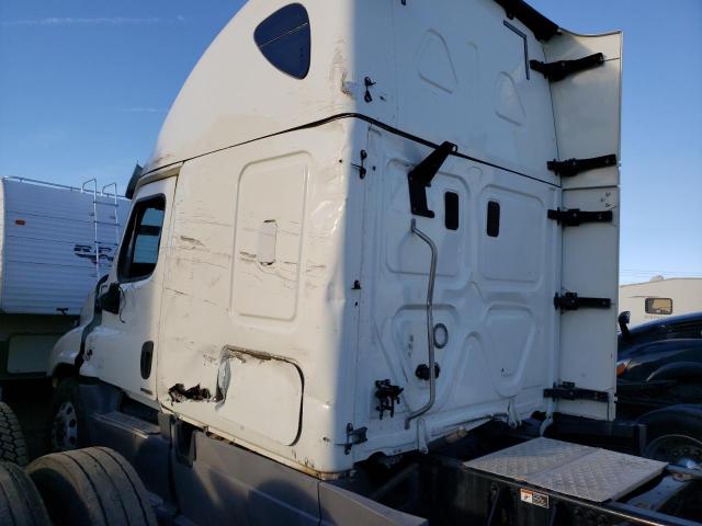 3AKJGLDR5HSHV2913 - 2017 FREIGHTLINER CASCADIA 1 WHITE photo 9