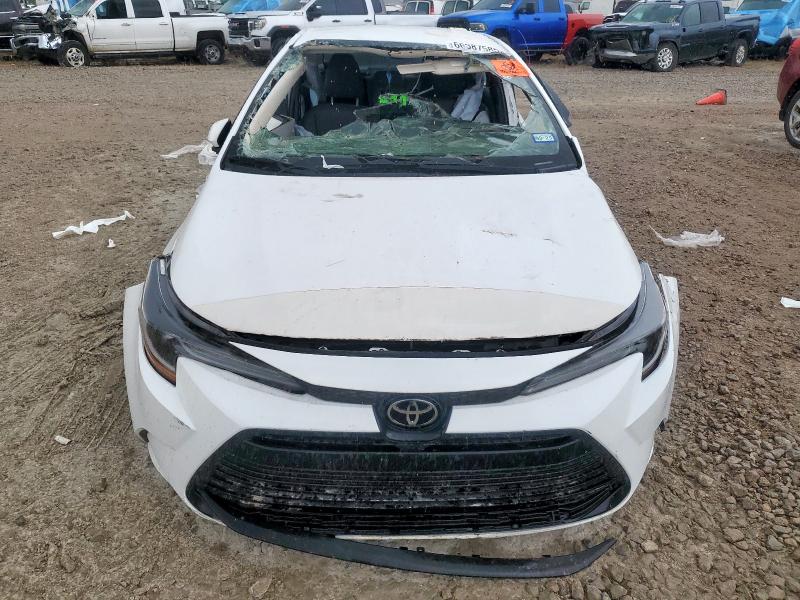 5YFB4MDE3RP088832 - 2024 TOYOTA COROLLA LE 白色 照片 5