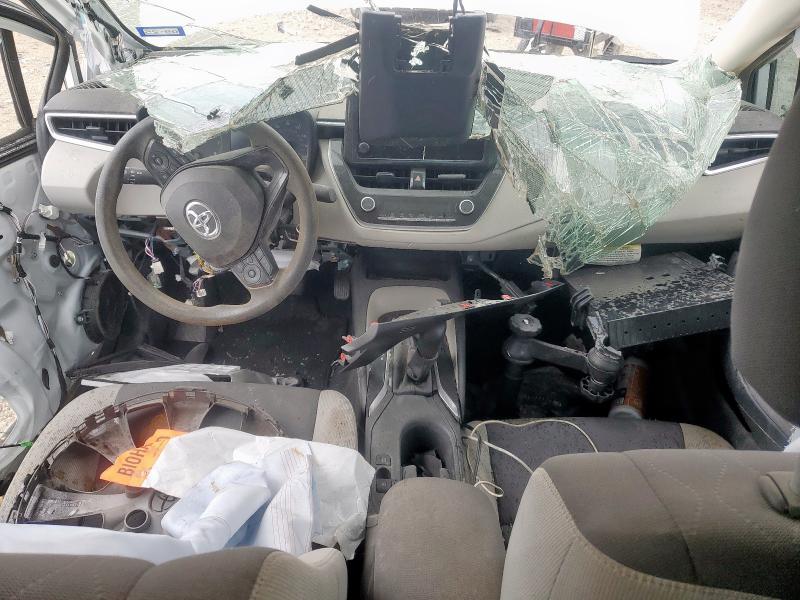 5YFB4MDE3RP088832 - 2024 TOYOTA COROLLA LE 白色 照片 8