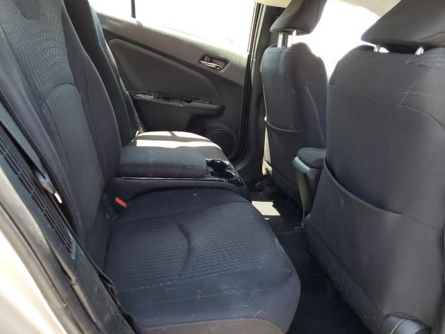 JTDKARFPXJ3091017 - 2018 TOYOTA PRIUS PRIM ვერცხლისფერი ფოტო 10