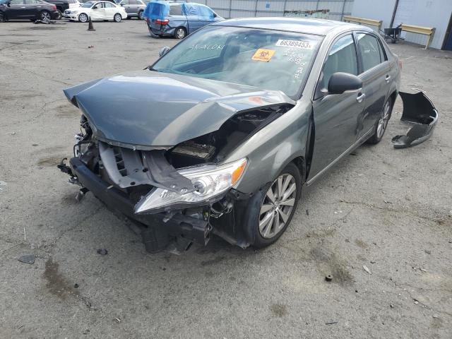 4T1BK3DB4BU396585 - 2011 TOYOTA AVALON BASE Grafit foto 1