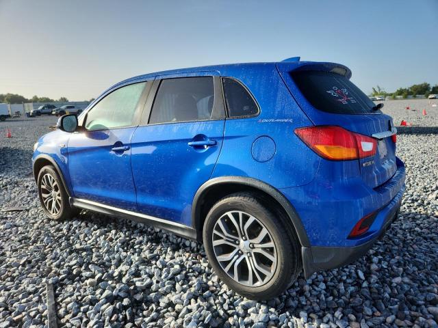 JA4AP3AU0JU004637 - 2018 MITSUBISHI OUTLANDER ES BLUE photo 2