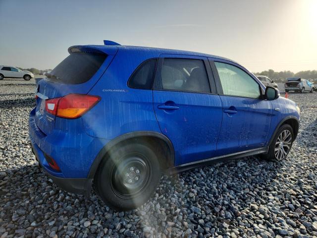 JA4AP3AU0JU004637 - 2018 MITSUBISHI OUTLANDER ES BLUE photo 3