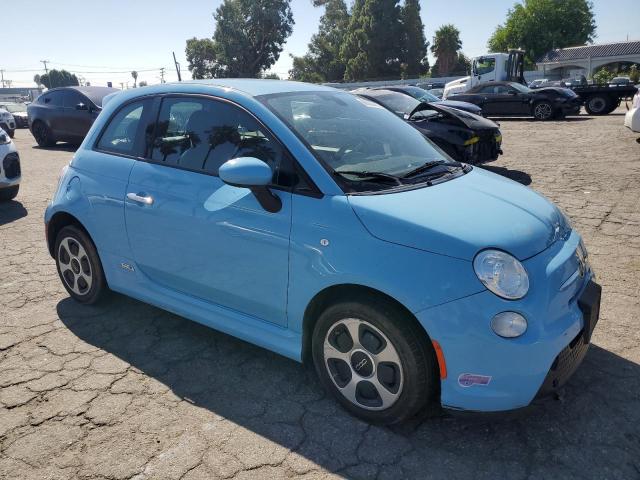 3C3CFFGE4HT647973 - 2017 FIAT 500 ELECTRIC BLUE photo 4