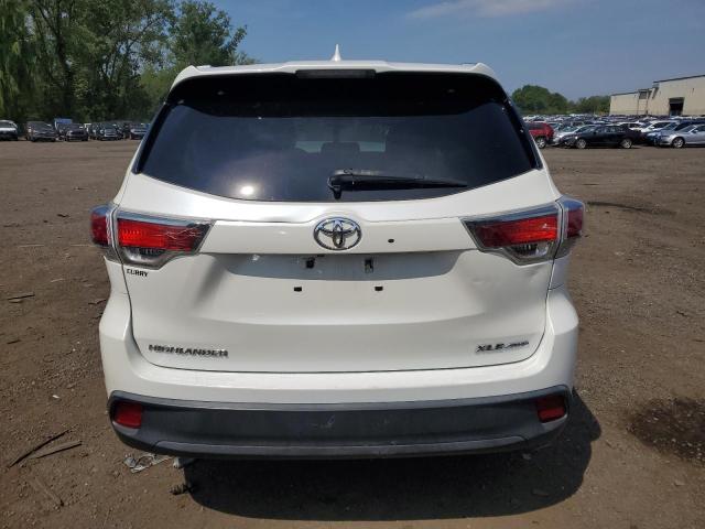 5TDJKRFH1FS207891 - 2015 TOYOTA HIGHLANDER XLE 白色 照片 6