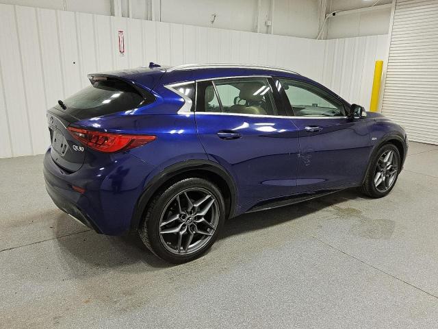 SJKCH5CP1HA021180 - 2017 INFINITI QX30 BASE Կապույտ լուսանկար 3