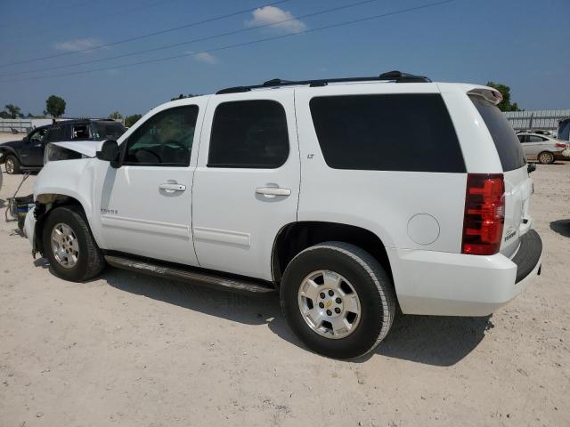 1GNSKBE03BR210542 - 2011 CHEVROLET TAHOE K1500 LT WHITE photo 2