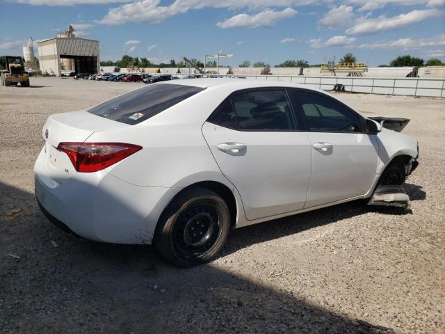 5YFBURHE4JP810692 - 2018 TOYOTA COROLLA L WHITE photo 3