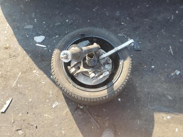 5YJSA1E22HF193187 - 2017 TESLA MODEL S RED photo 12