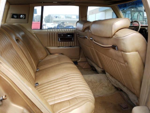 6S69R7Q456198 - 1977 CADILLAC 4D BEIGE photo 10