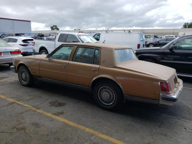 6S69R7Q456198 - 1977 CADILLAC 4D BEIGE photo 2