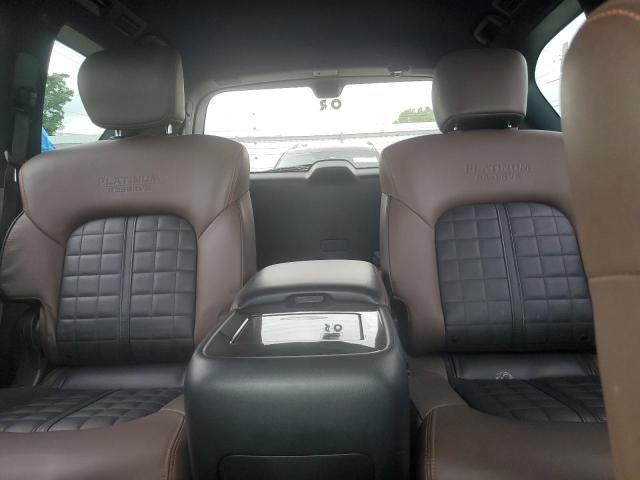 JN8AY2NE4J9733800 - 2018 NISSAN ARMADA PLATINUM بني صورة 10