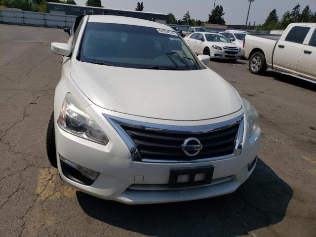 1N4AL3AP4FN333893 - 2015 NISSAN ALTIMA 2.5 WHITE photo 5