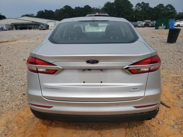 3FA6P0HD3KR101815 - 2019 FORD FUSION SE SILVER photo 6