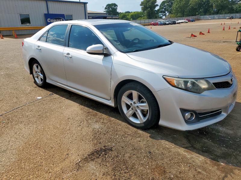 4T1BF1FK1CU059914 - 2012 TOYOTA CAMRY BASE Gümüş foto 4