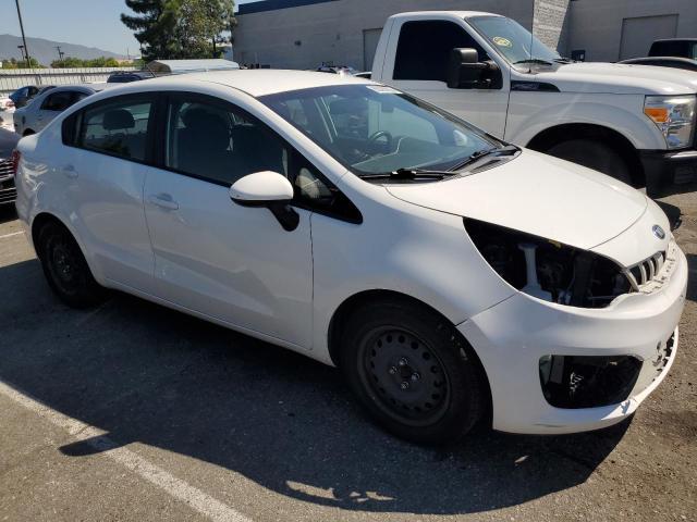 KNADM4A31H6027090 - 2017 KIA RIO LX WHITE photo 4