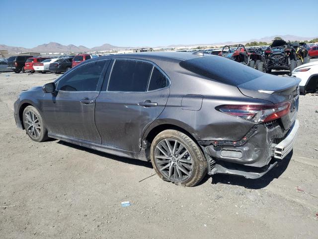 4T1G11AK7RU850307 - 2024 TOYOTA CAMRY SE NIGHT SHADE GRAY photo 2