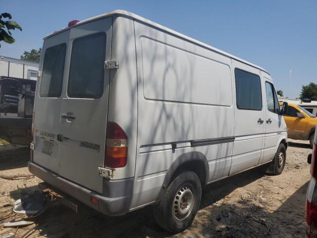 WD2PD644945703977 - 2004 SPRINTER 2500 SPRIN Beyaz fotoğraf 3