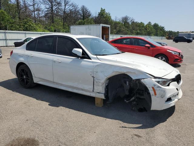 WBA8D9C53JEM34398 - 2018 BMW 330 XI WHITE photo 4