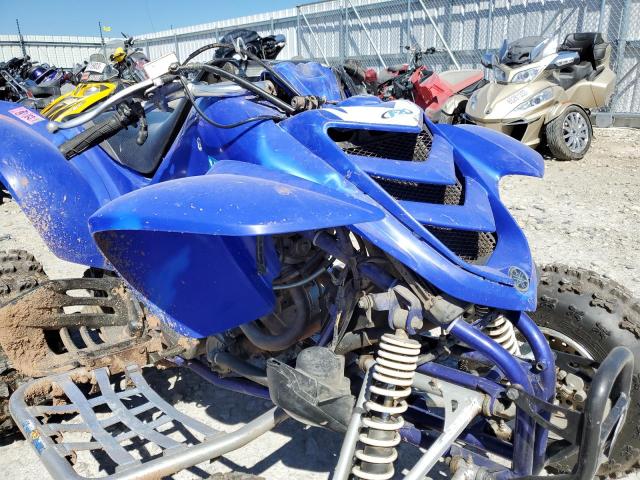 JY4AM01361A011922 - 2001 YAMAHA YFM660 R BLUE photo 9