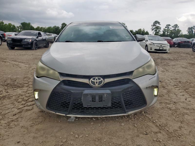 4T1BF1FK9GU151732 - 2016 TOYOTA CAMRY LE SILVER photo 5