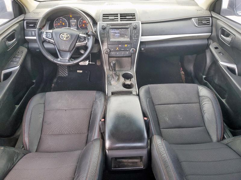 4T1BF1FK9GU151732 - 2016 TOYOTA CAMRY LE SILVER photo 8