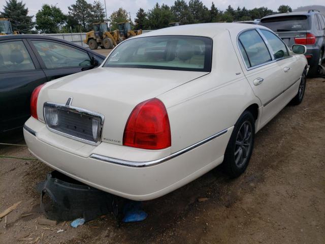 1LNHM83V47Y602808 - 2007 LINCOLN TOWN CAR DESIGNER WHITE photo 3