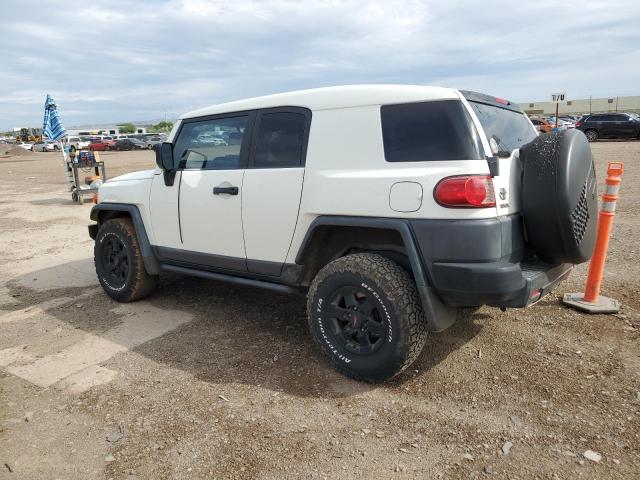 JTEBU11F98K031491 - 2008 TOYOTA FJ CRUISER WHITE photo 2