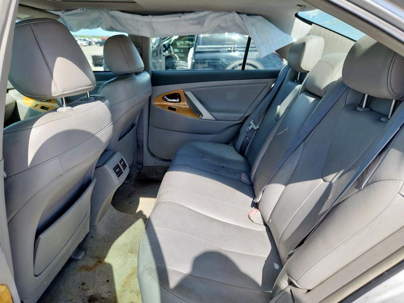 4T1BK46K57U047476 - 2007 TOYOTA CAMRY LE SILVER photo 10