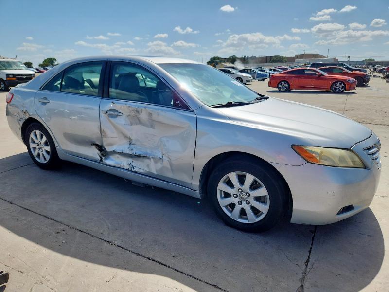4T1BK46K57U047476 - 2007 TOYOTA CAMRY LE SILVER photo 4