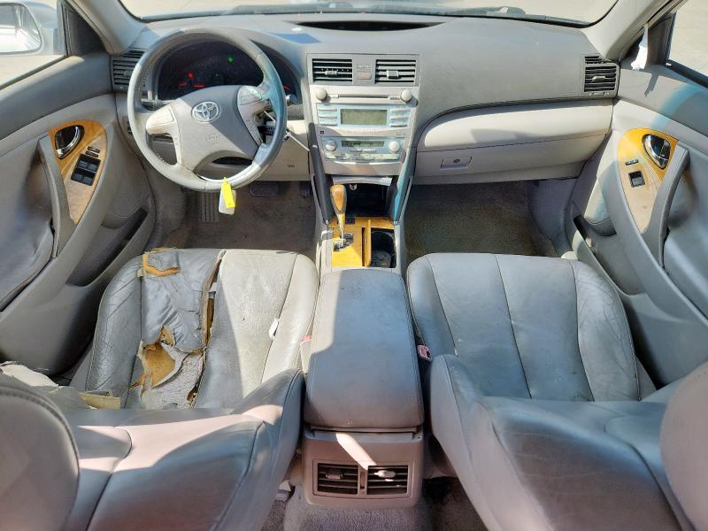4T1BK46K57U047476 - 2007 TOYOTA CAMRY LE SILVER photo 8