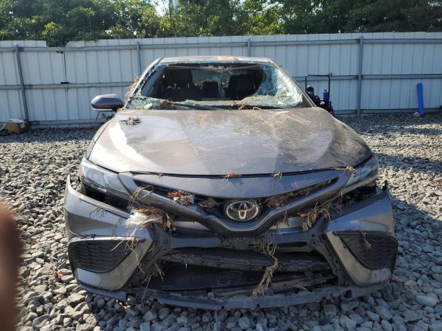 4T1G11AK4NU624798 - 2022 TOYOTA CAMRY SE Boz foto 5