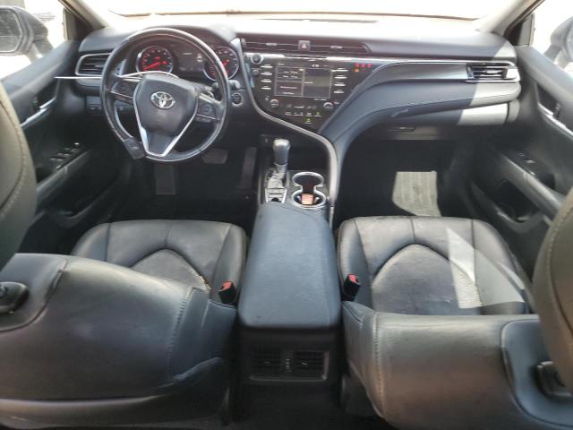 4T1B61HK4KU701425 - 2019 TOYOTA CAMRY XSE 银色 照片 8