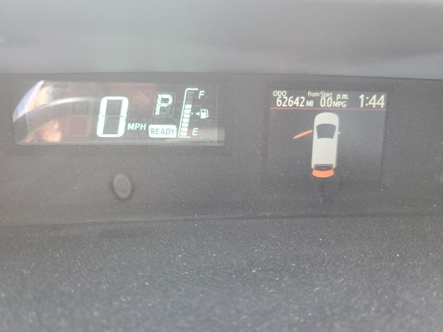 JTDKDTB34D1052513 - 2013 TOYOTA PRIUS C 银色 照片 9