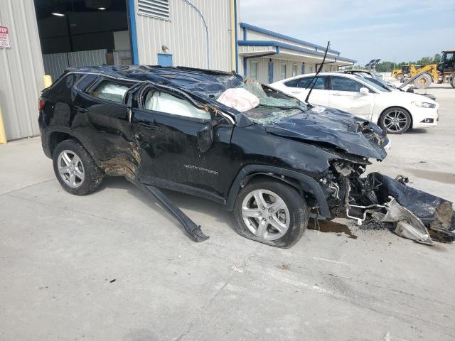 3C4NJDBN8PT508880 - 2023 JEEP COMPASS LATITUDE BLACK photo 4